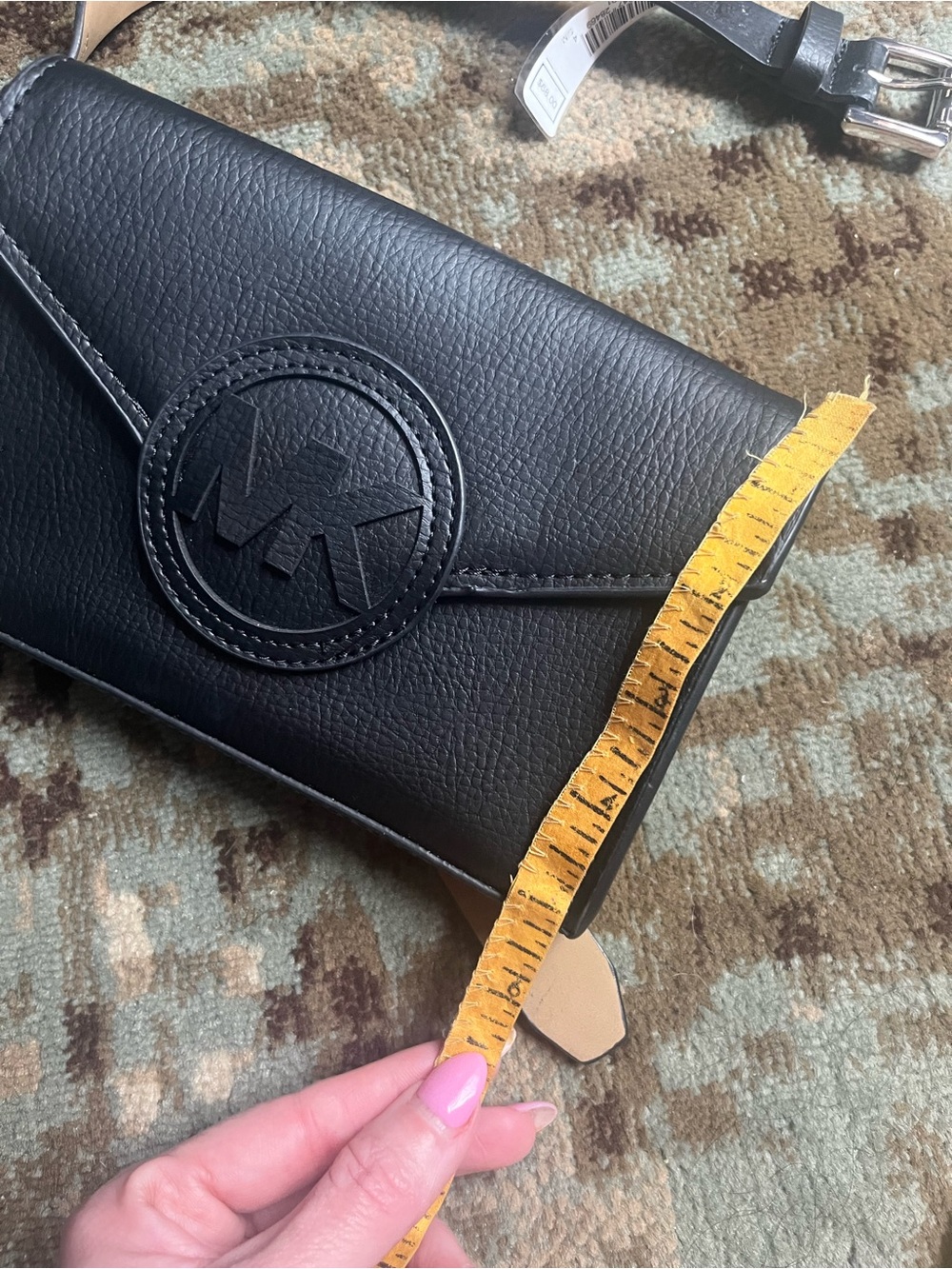 MK Michael kors black belt bag sz small used twice - Picture 9 of 13